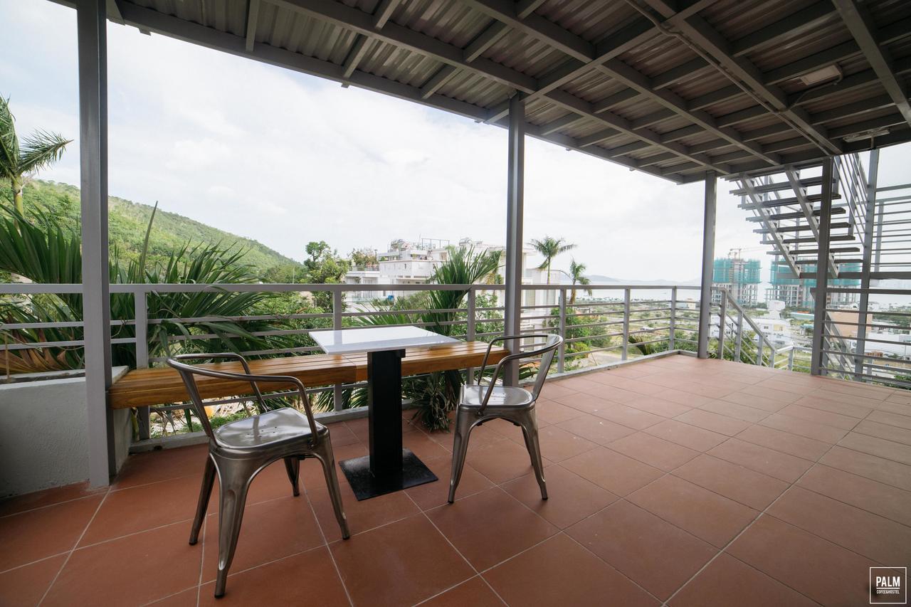 Palm Hostel & Coffee Nha Trang Exterior photo